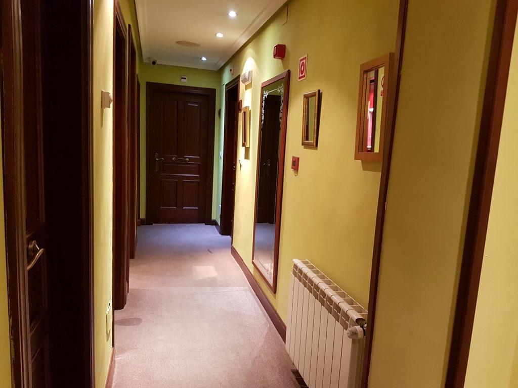 Gran Hotel Rural Cela Belmonte De Miranda Exteriör bild