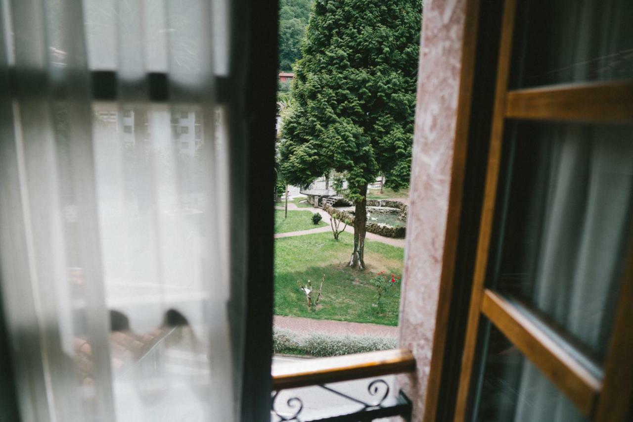 Gran Hotel Rural Cela Belmonte De Miranda Exteriör bild